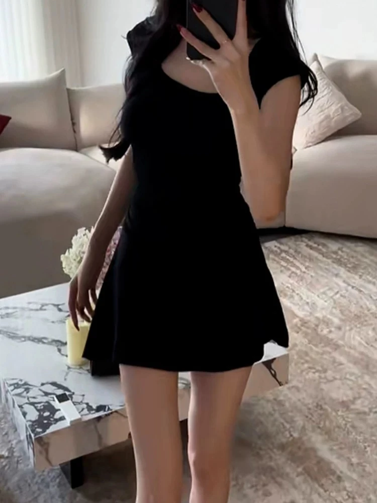 福 B 9035# 纯欲辣妹方领小飞袖无袖修身收腰a字连衣裙