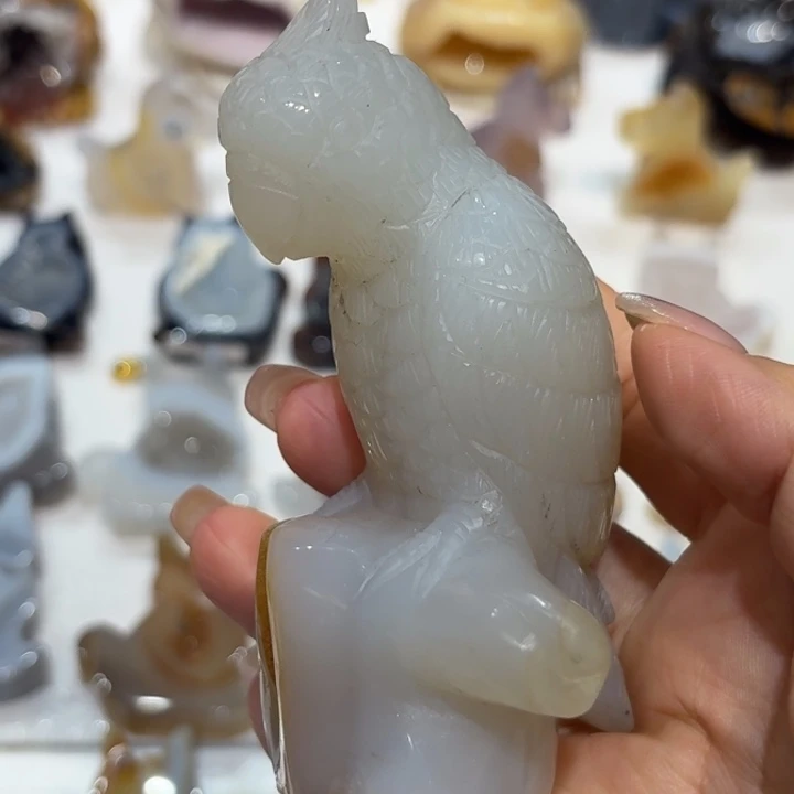 玛瑙/玉髓未镶嵌雕刻件