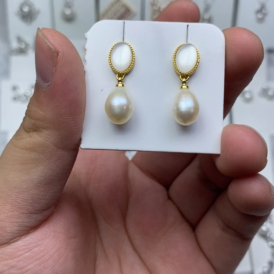 淡水珍珠未镶嵌耳饰
