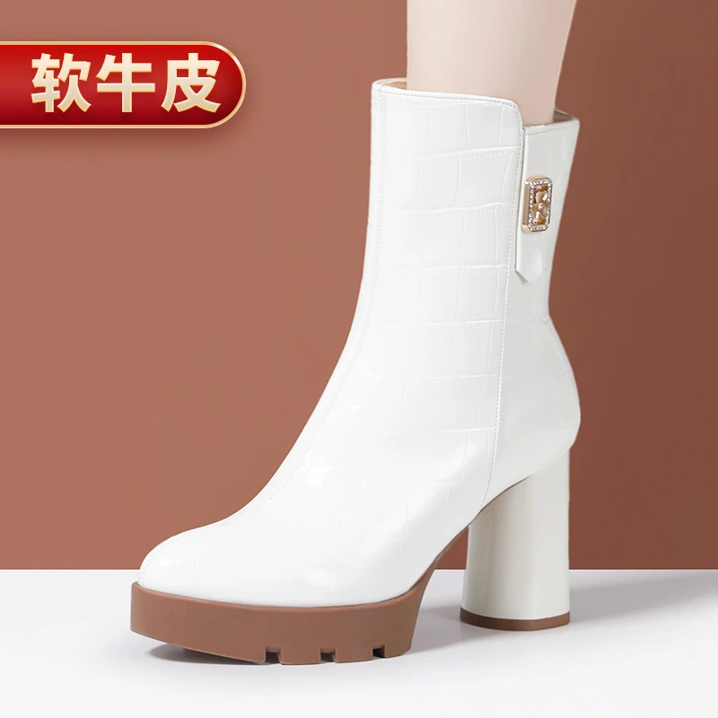 短筒胶粘防水台增高马丁靴漆皮靴秋冬时装鳄鱼纹高跟粗跟百搭短靴