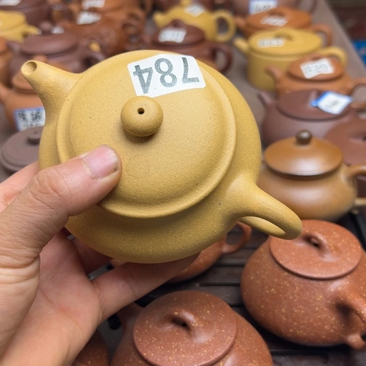 紫砂茶壶黄金段明炉200左右瑕疵