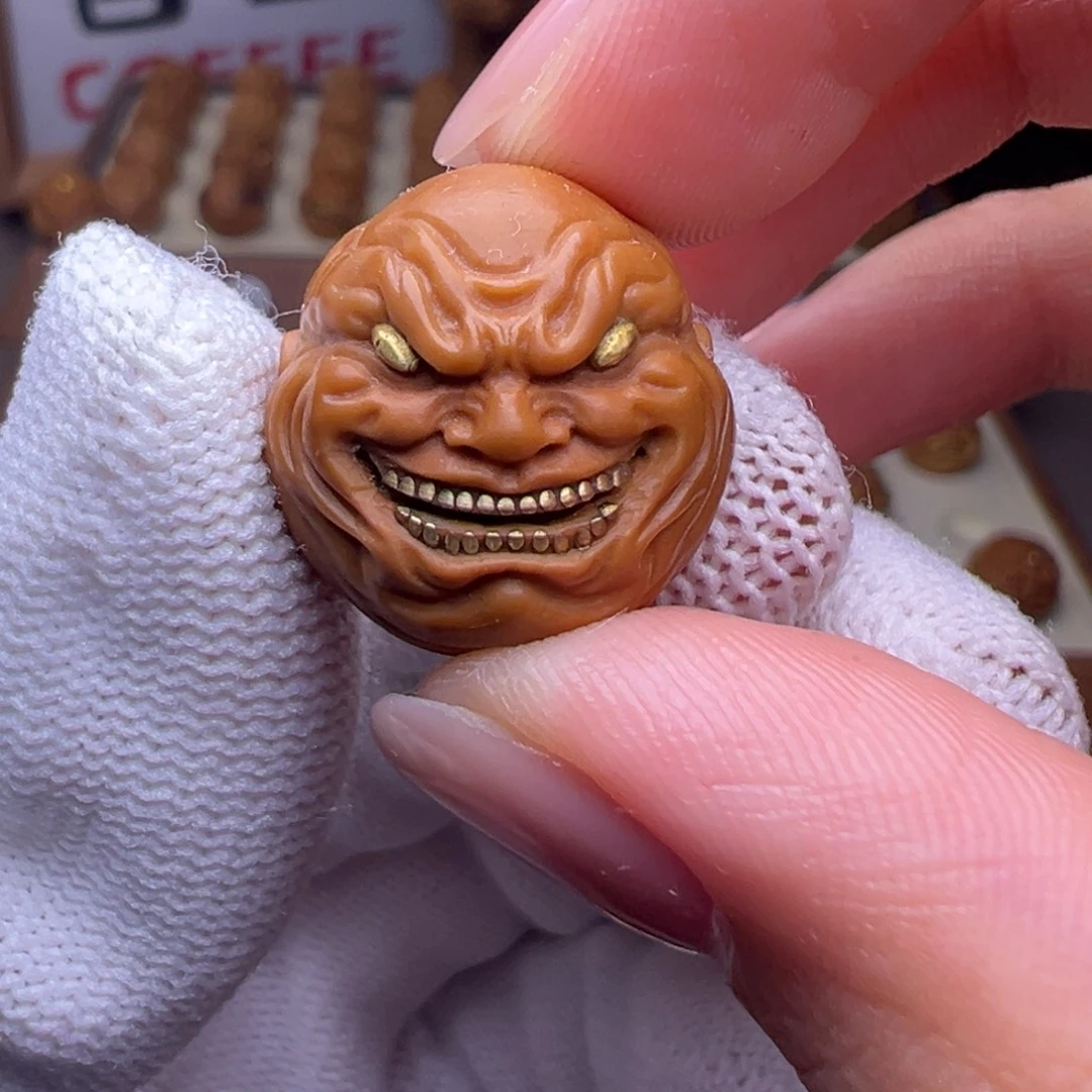 把件猴头核桃镶嵌款坏笑恶僧全品有正常封口线