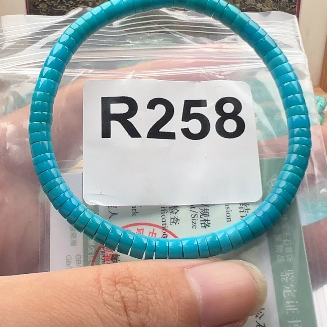 绿松石未镶嵌珠宝奇石卡5玉化料直切单圈