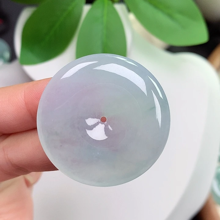 颈饰未镶嵌翡翠平安扣 35.4x5.5mm