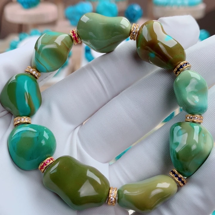 绿松石未镶嵌挂件