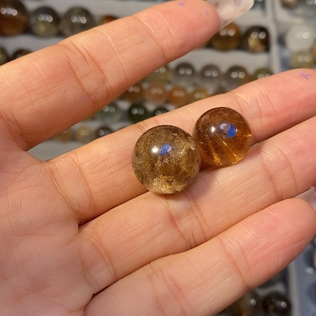 未镶嵌烟晶手链两个 一起放漏 14.4  16.3 打直通孔