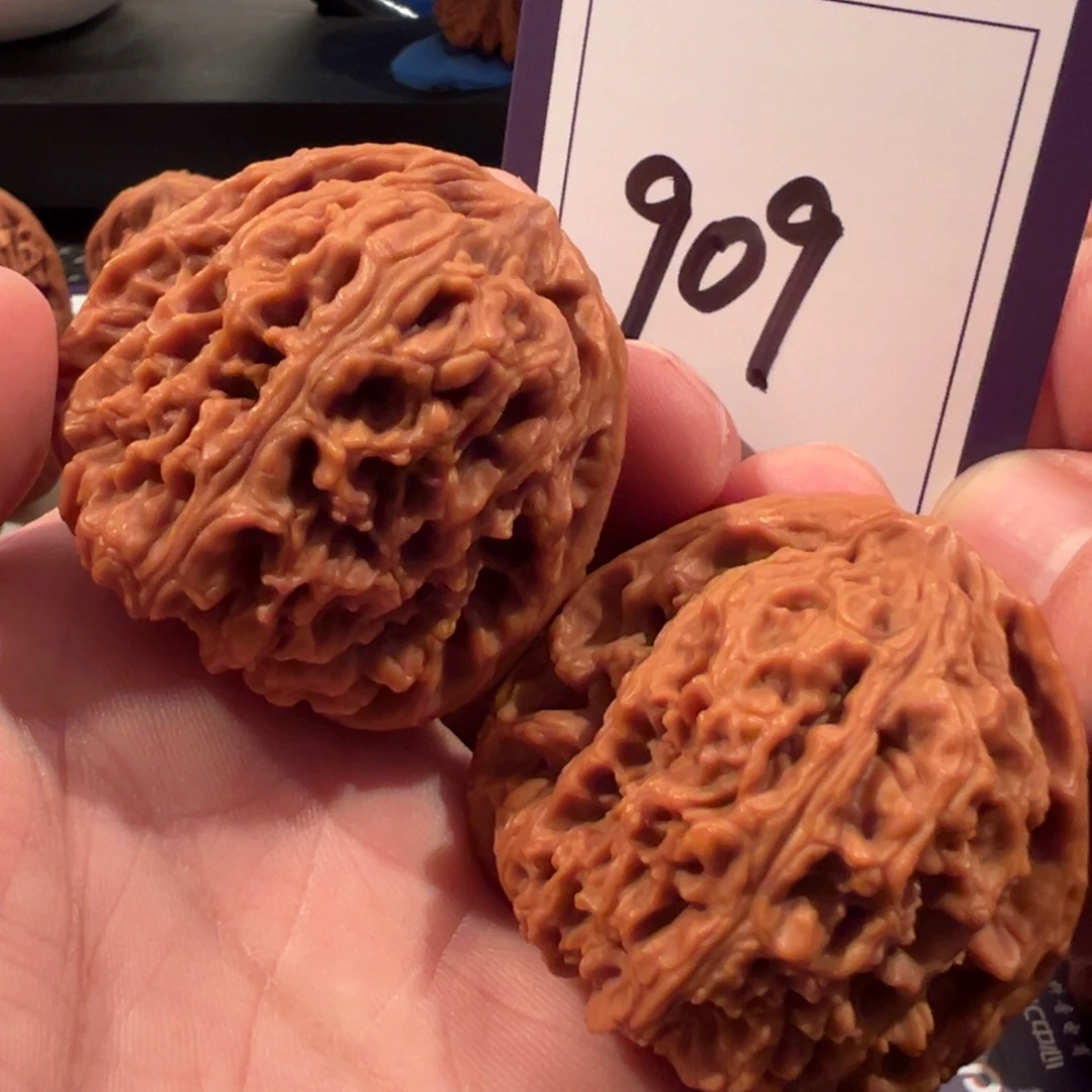 文玩核桃把件全品涿鹿南疆石44尺寸909号