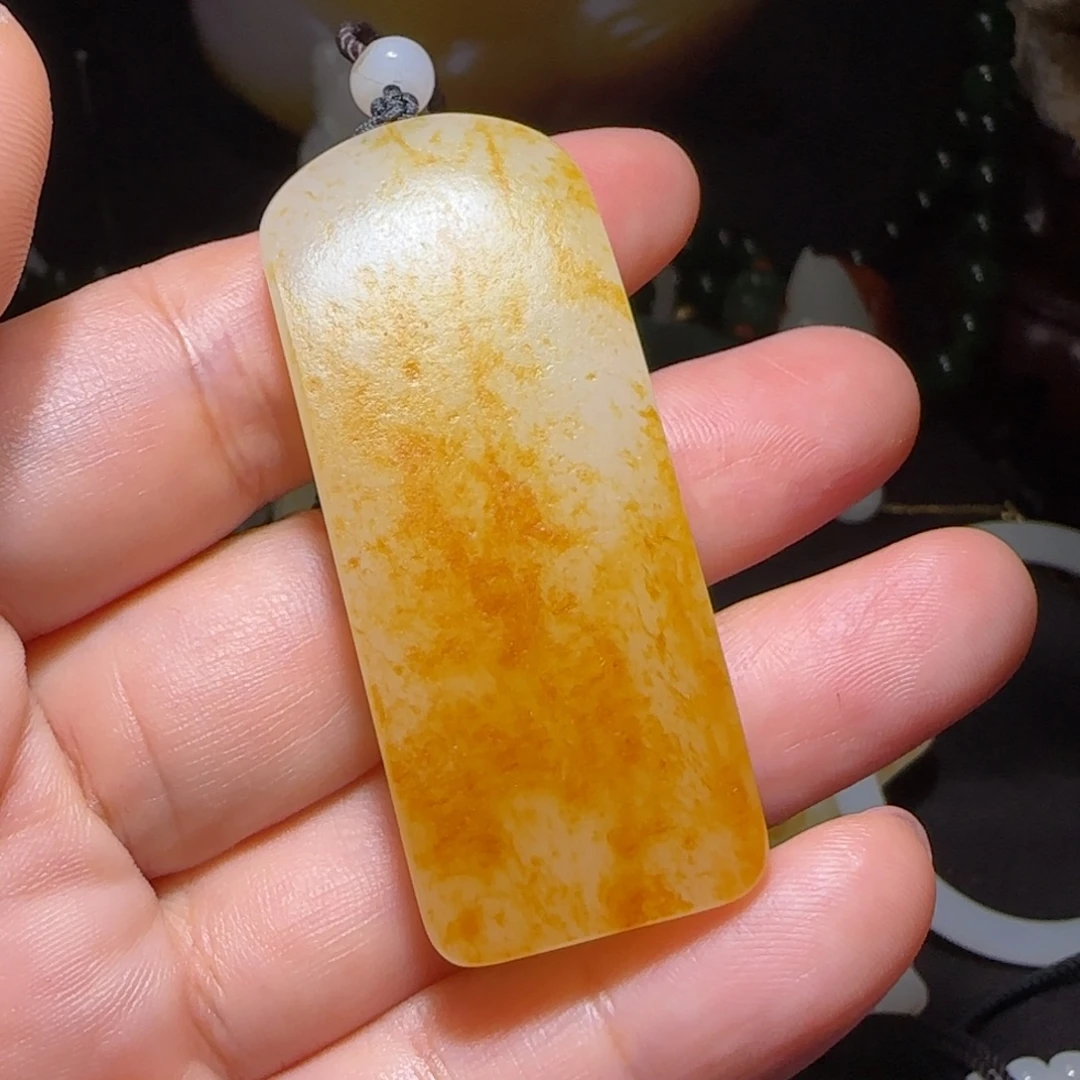 @***中和田玉未镶嵌颈饰