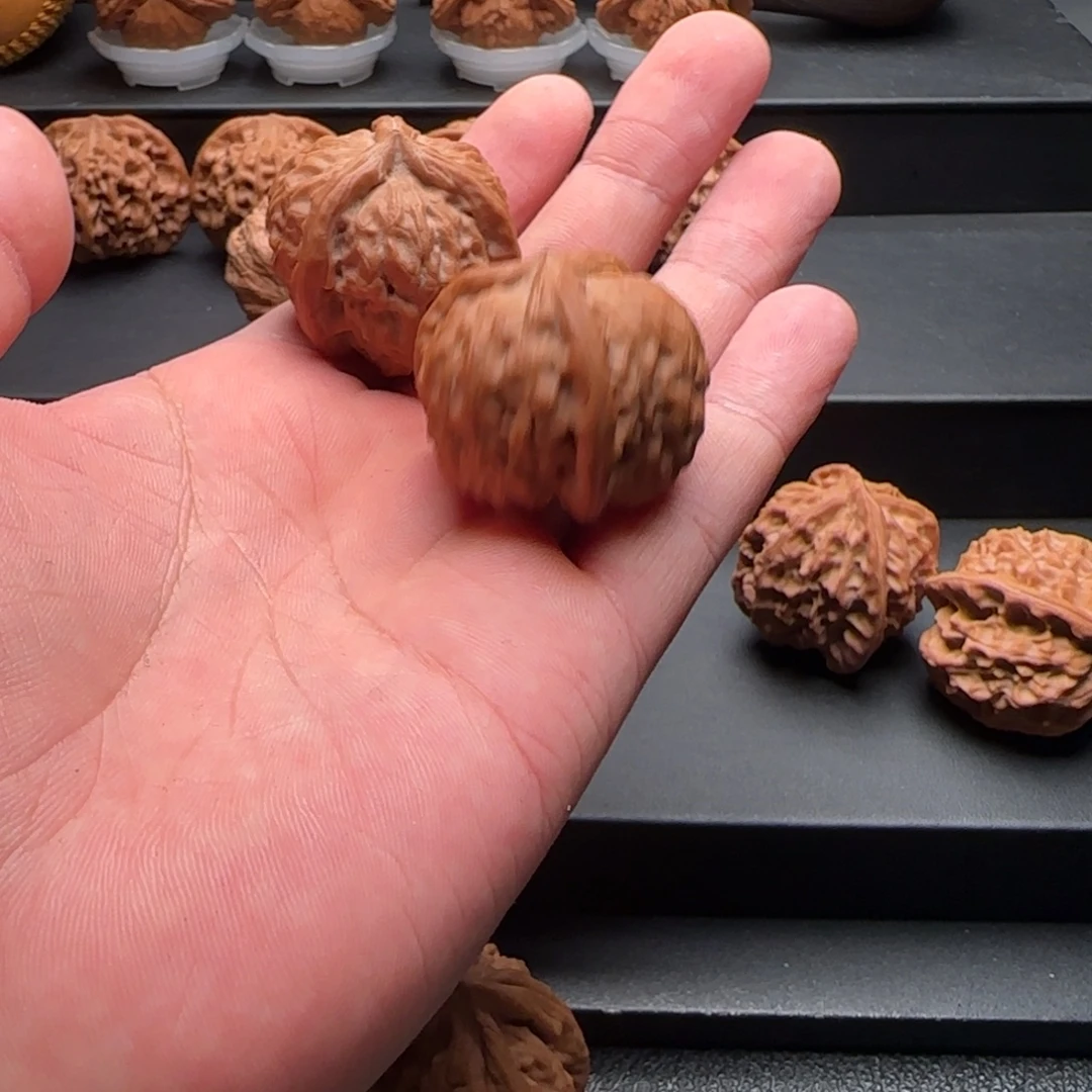 阿***健文玩核桃吊坠元宝奔35