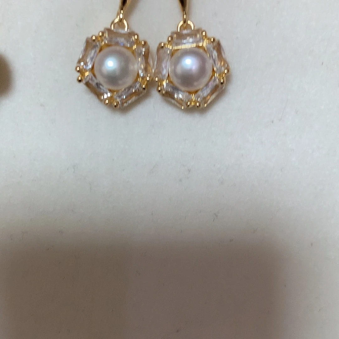 淡水珍珠耳饰合金