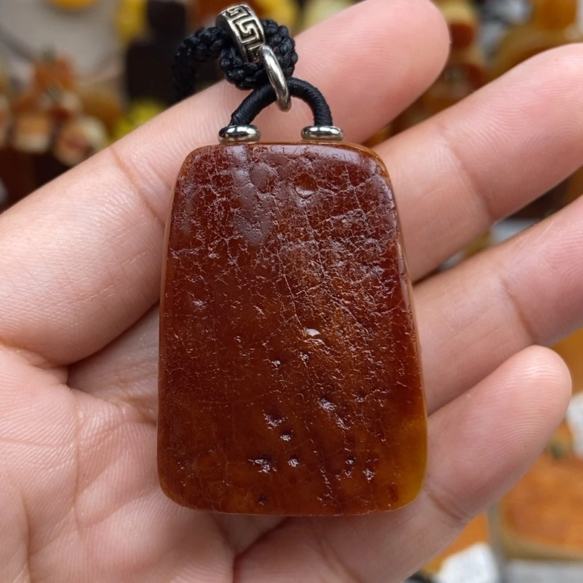 【闪购商品】琥珀颈饰未镶嵌