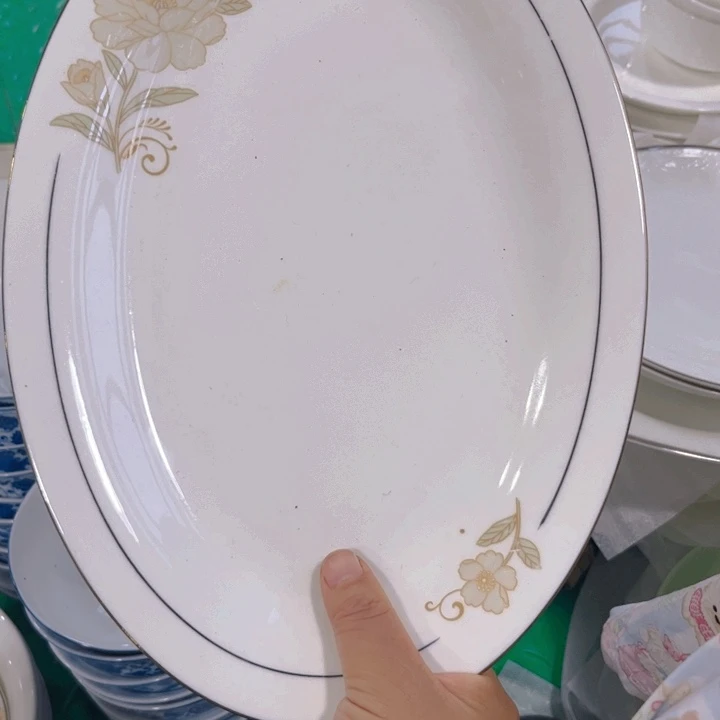 瓷片秒金鱼盘两个微瑕