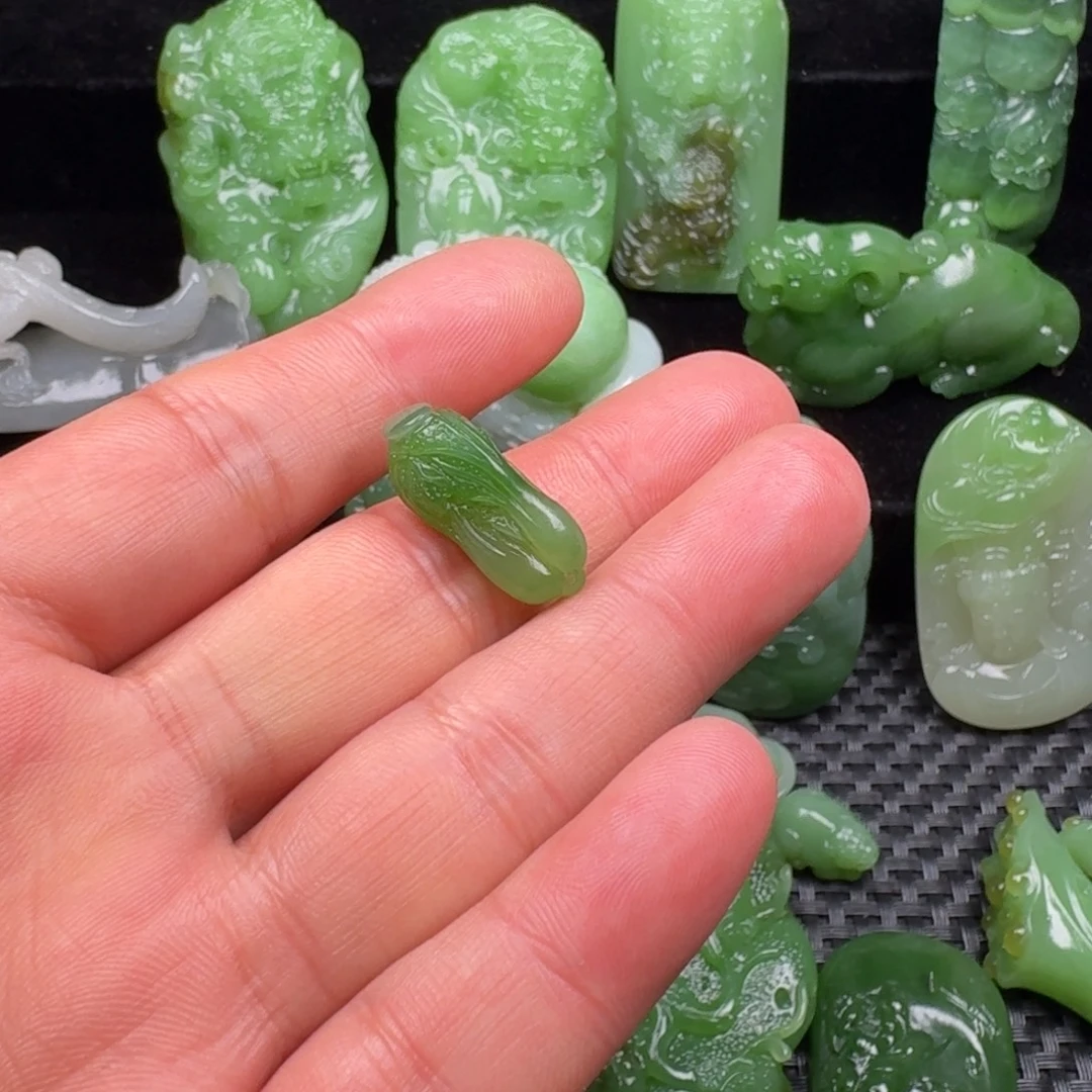 和田玉（碧玉）未镶嵌吊坠(不含链)