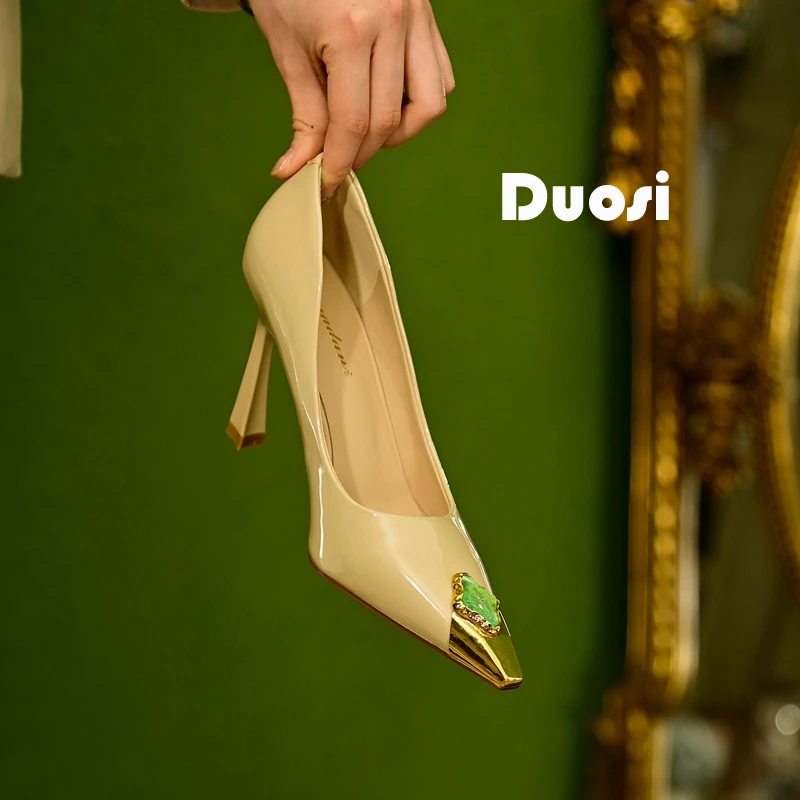 【DUOSI】8.5cm金属尖头宴会鞋女细跟优雅高跟鞋时尚浅口单鞋A1005
