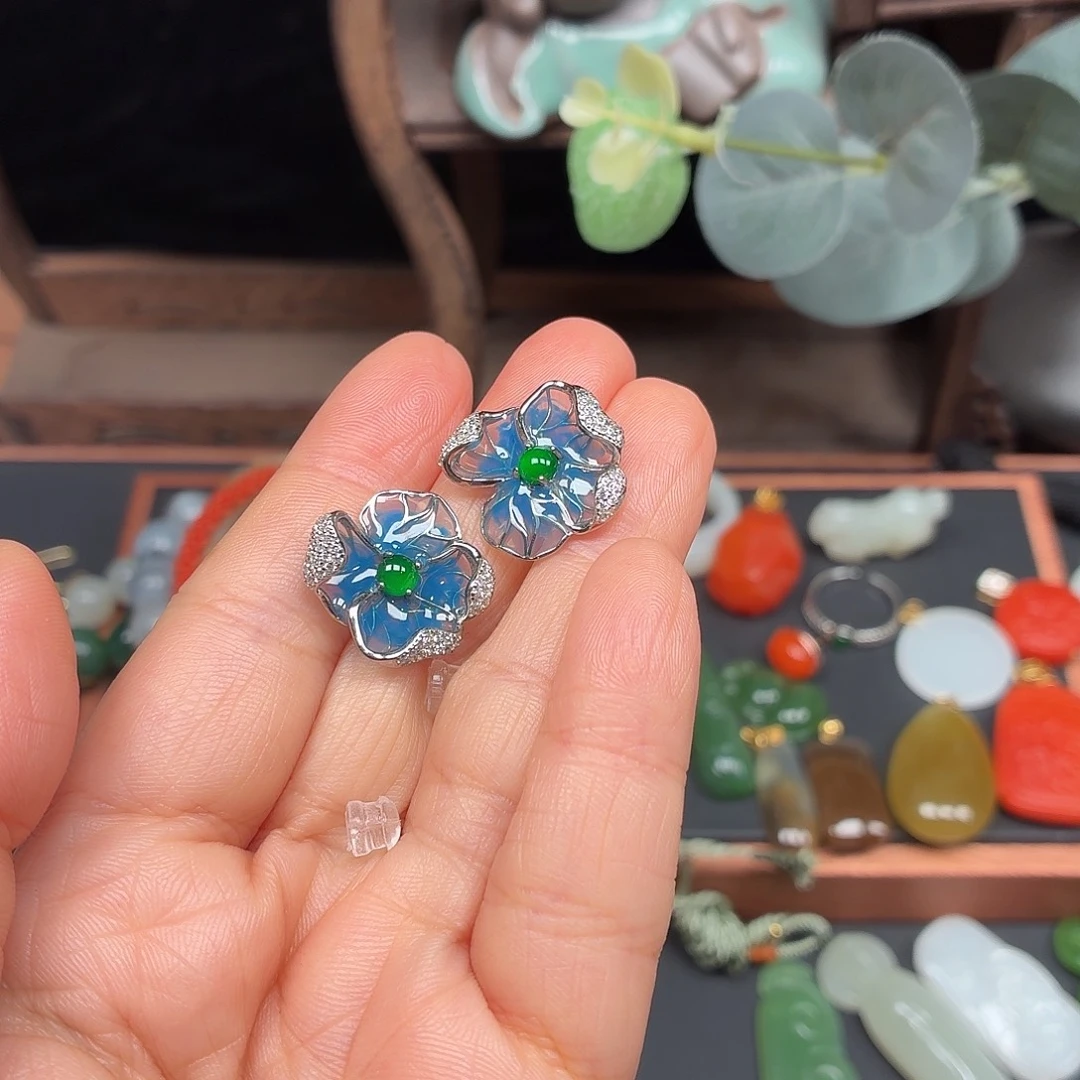 柒***咪翡翠银S925镶嵌耳饰