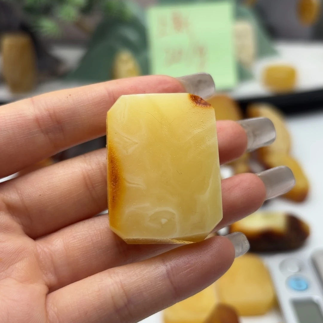 定制琥珀未镶嵌张***猫