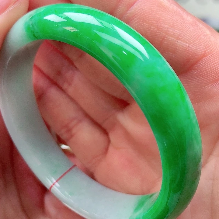 翡翠未镶嵌手镯天然翡翠手镯