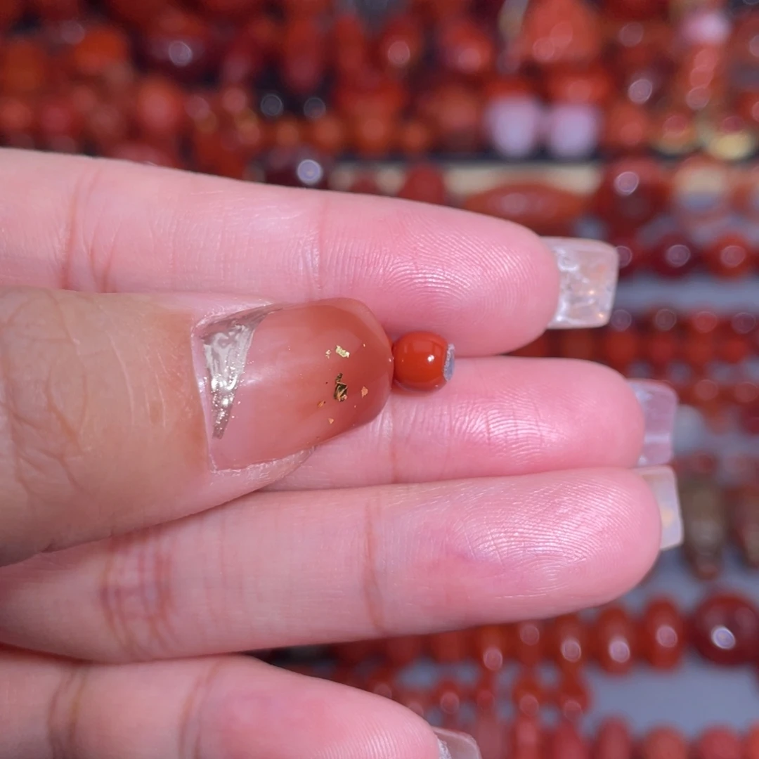 乐****南红玛瑙未镶嵌老型