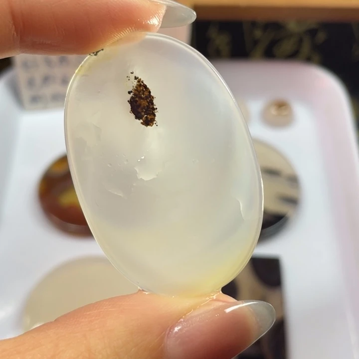 玛瑙/玉髓未镶嵌牌子