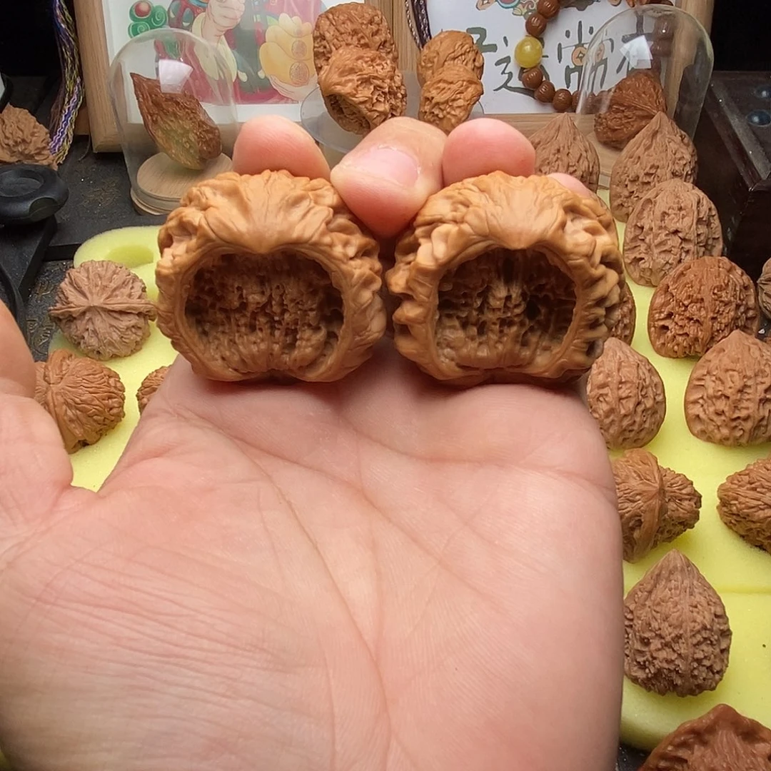 K****文玩核桃把件聚宝盆40