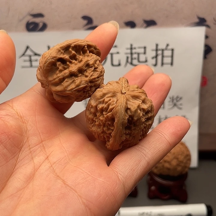吊坠文玩核桃小白狮子