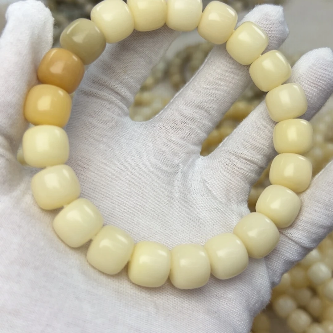 吊坠菩提根/象牙果13干磨986