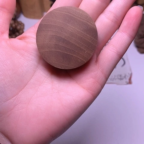 檀香木吊坠檀香黑肉圆牌