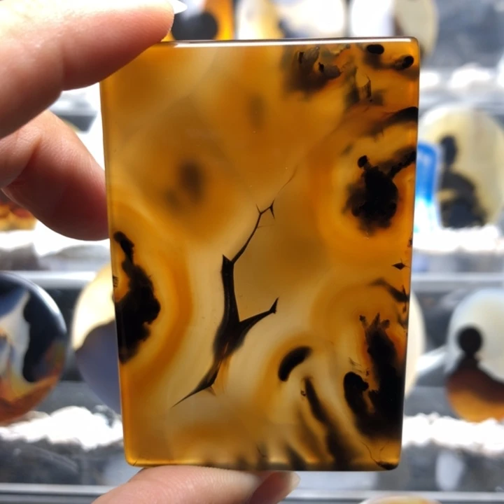 合金玛瑙/玉髓珠宝奇石158