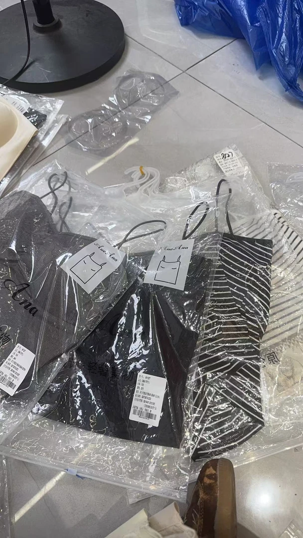 25年新款螺纹撞色简约百搭舒适背心打底外穿女