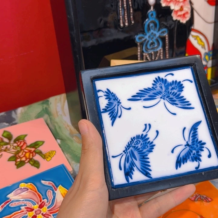 快***人瓷片瓷板画艺术作品