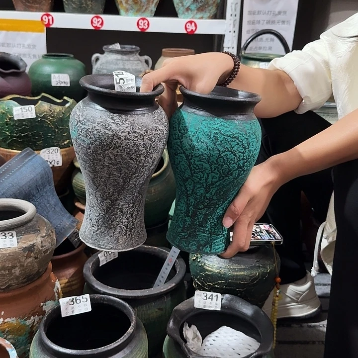 鱼尾瓶一对518高度23口径11