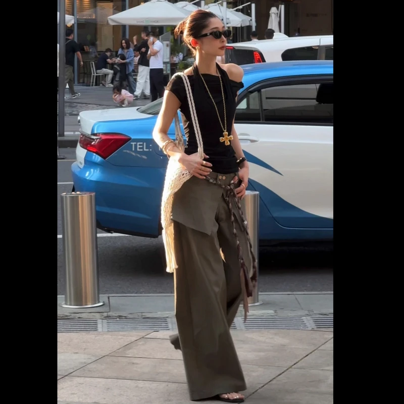 2025夏季新款时尚修身气质显瘦洋气休闲百搭性感上衣配高腰休闲裤