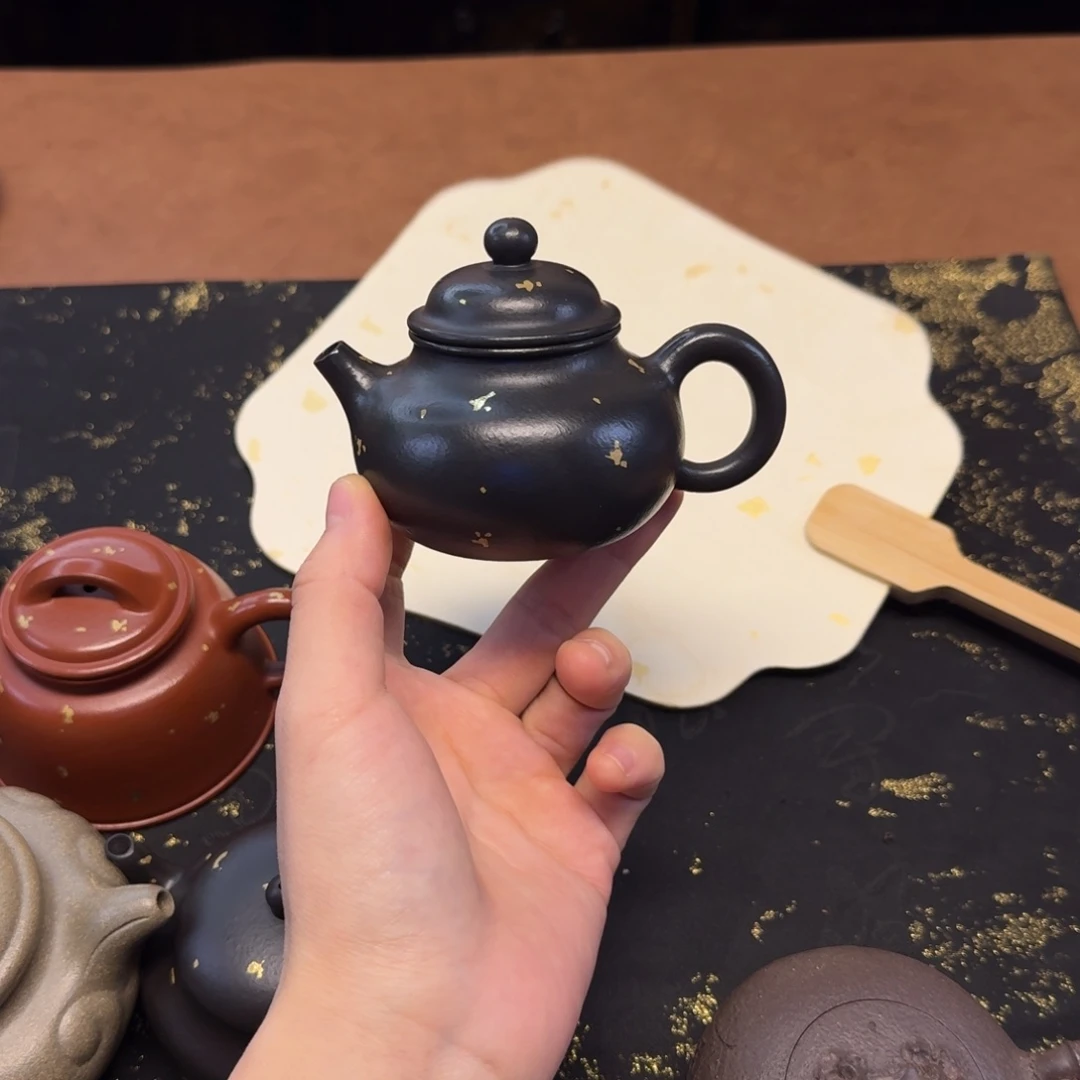 紫砂茶壶130cc，容天壶，小煤窑朱泥捂灰加描金