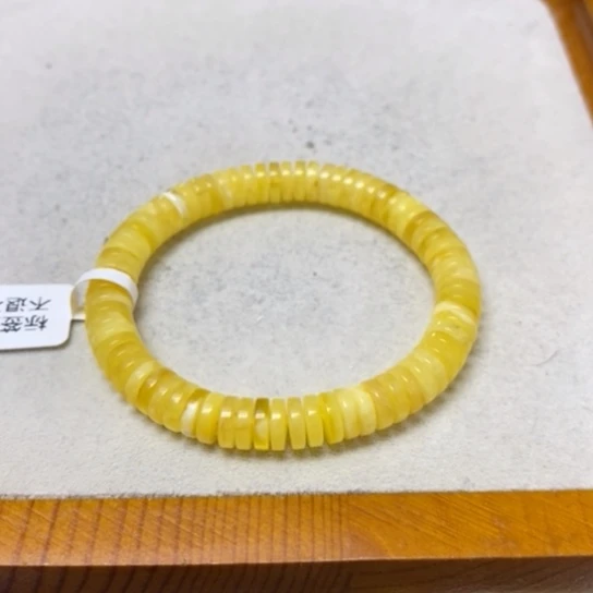 蜜蜡未镶嵌裸石串