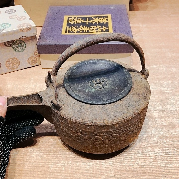 万千严选瓷器杂项如图所示用****3