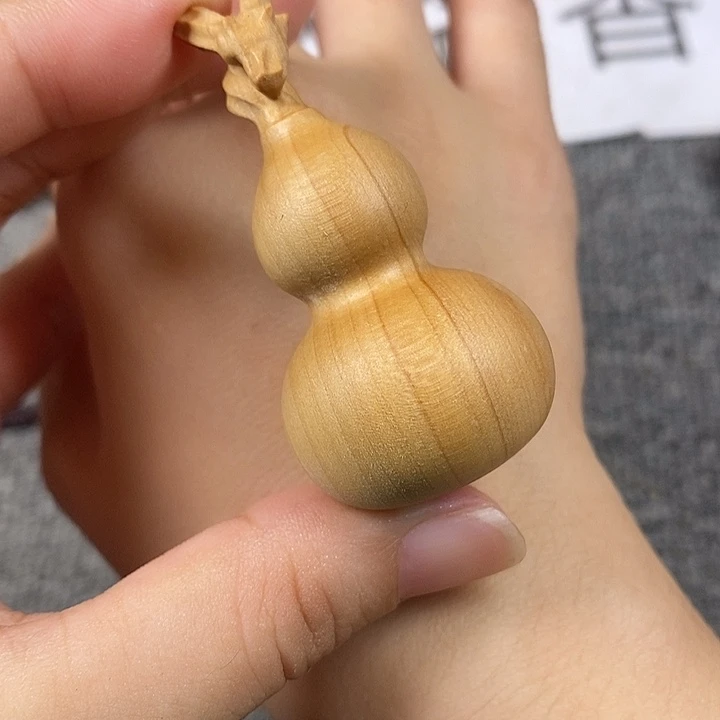 檀香木手串/手链老山檀香雕刻龙头大葫芦