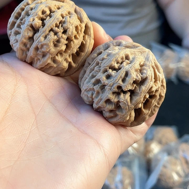 文玩核桃吊坠大粗筋42尺48.8