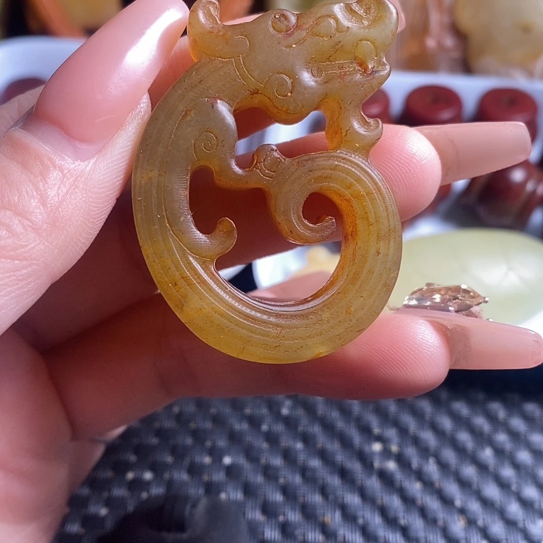 岫玉未镶嵌珠宝奇石