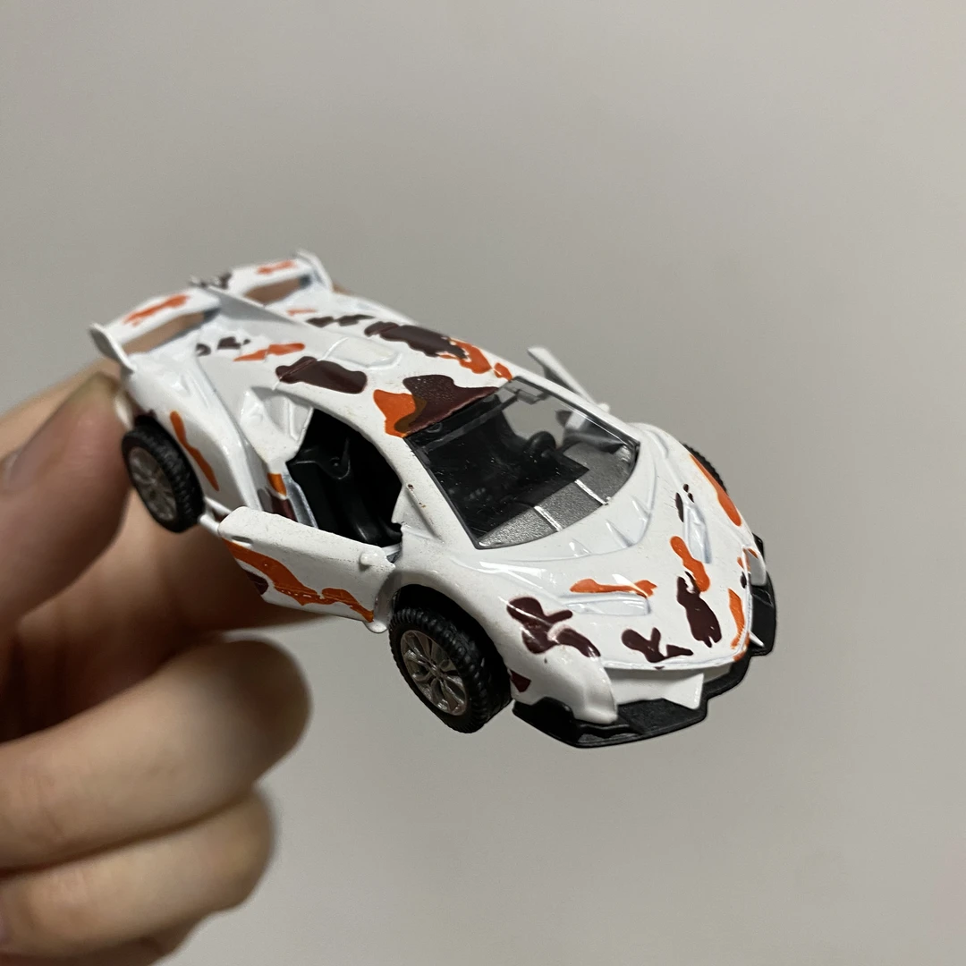 【特价3只随机无包装】1:64可开门带回力合金车玩具