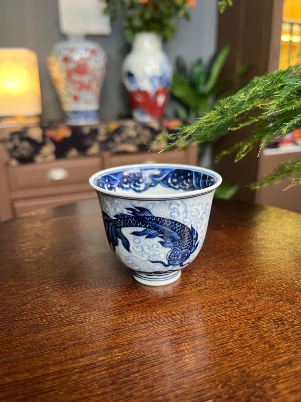 觅瓷山房 仿明青花锦鲤铃铛杯