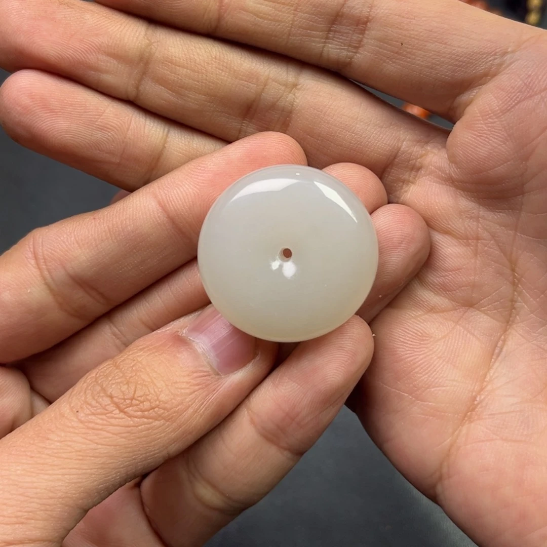 和田玉颈饰未镶嵌多样性钢板料平安扣30