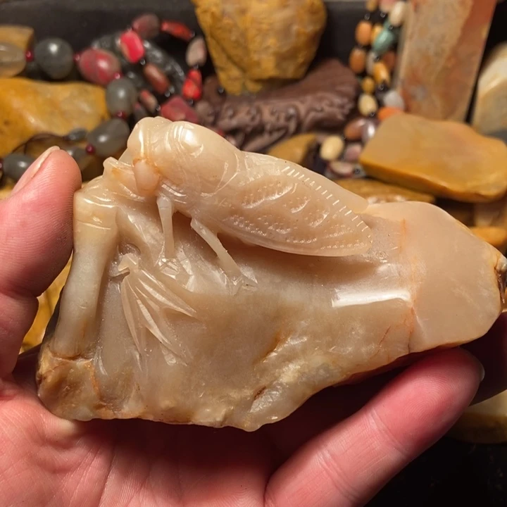 昌化石沉*默昌化田黄摆件