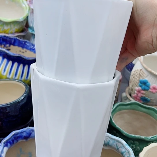 多肉绿植陶瓷花盆9.9包邮，有空