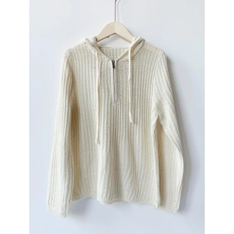 清-汤圆吖连帽半拉链亮闪微镂空款米白针织上衣243085