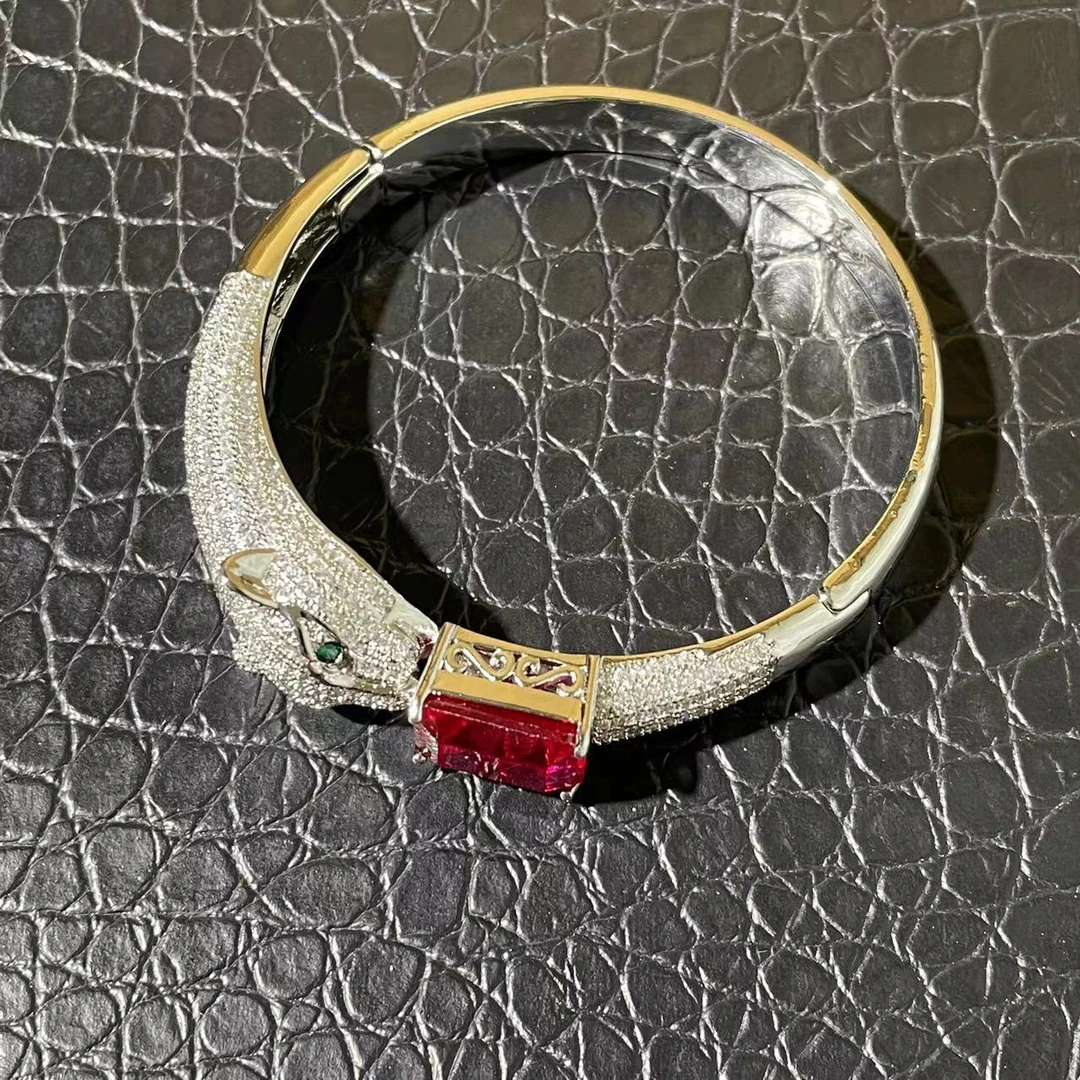 【高端定制】TZA-400时尚设计手镯多样性发一件