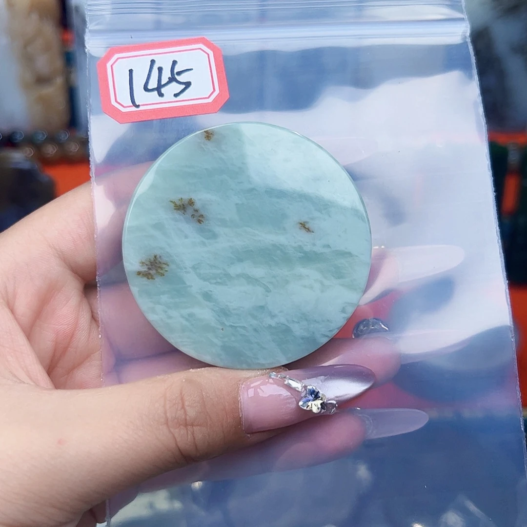 和田玉未镶嵌珠宝半成品