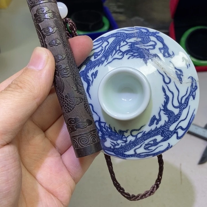 瓷片不会哈哈哈哈哈哈就