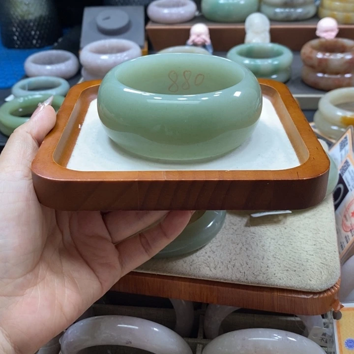 合金手镯石英质玉乐**兴