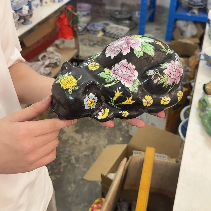 Y***i默认微瑕，介意勿拍。