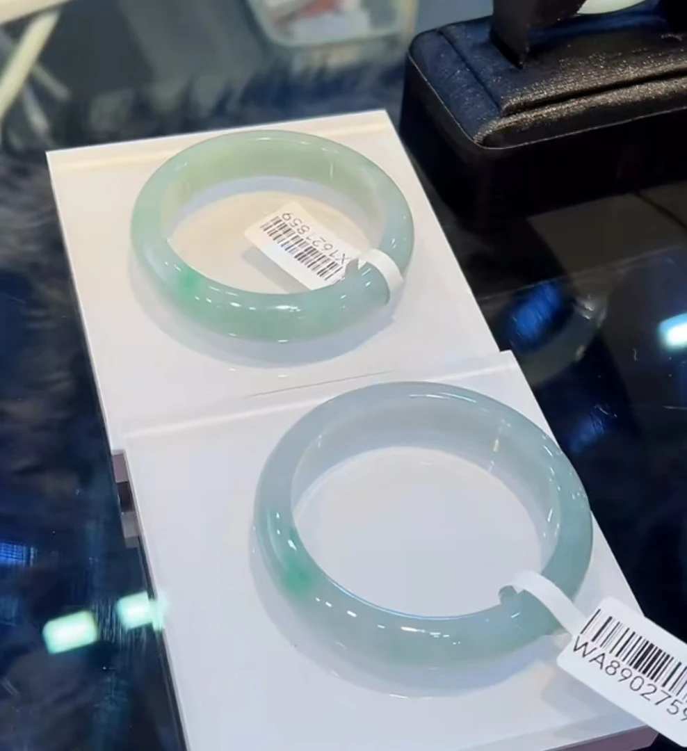 【初见珠宝】翡翠手镯10-1C401X124【多样性发一件】圈口53-59